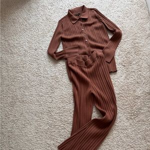 DYNAMITE Long knit polo cardigan and flare pants (USED)